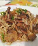 Risotto con Funghi Champignon e Salsa di Soia