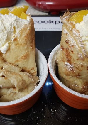 A picture of My Peaches & Cream Crepe Wrap. 😘.