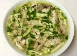 Hình của món Canh BẦU nấu cá lóc.