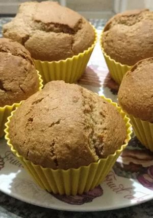 Foto de Muffins de Banana com Maçã e Nozes