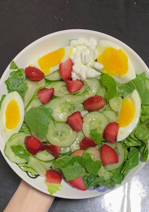 A picture of Zesty & Lactose-Free Protein Salad.