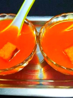 टोमेटो सूप (tomato soup recipe in Hindi) रेसिपी मुख्य फोटो