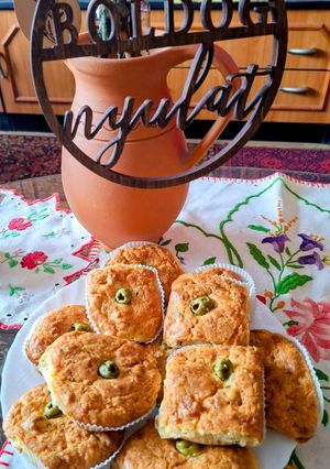Sajtos sonkàs muffin 🧁🧁🧁🐇🐇🐇 recept fotója