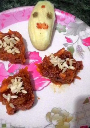 A picture of Jaggery mango launzi.