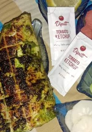A picture of Bar-b-que green fish 🐟.