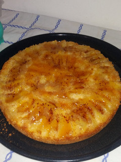 Una foto de Torta de manzana invertida