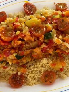 Una foto de Cuscús con verduras en Thermomix
