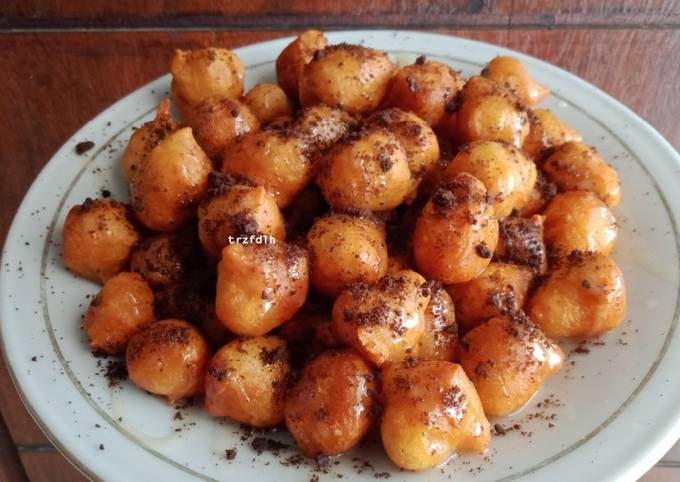 Bagaimana Membuat Donat Oreo Mini, Enak Banget