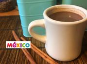 Una foto de atole canela