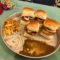 A picture of Chana daal bun kabab.
