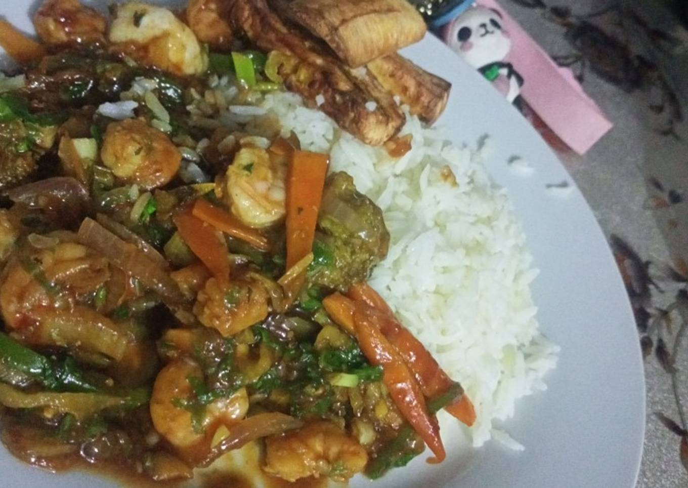 Comida china :Tallarín saltado