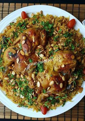 صورة لوصفة كبسة بالدجاج عالطريقة السعودية
