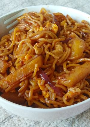 এগ চাউমিন(egg chow min recipe in Bengali) রেসিপির প্রধান ছবি