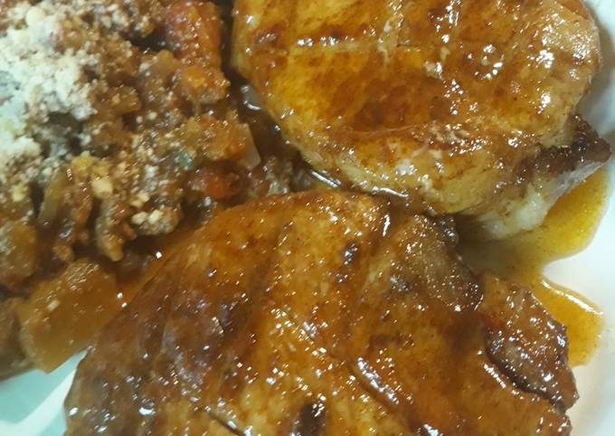 Easiest Way to Prepare Perfect Rubbed Porkloin Chops in a Sauce