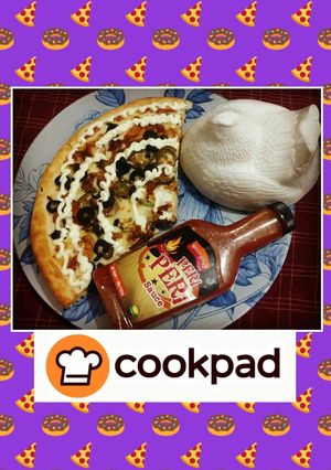 A picture of Chicken Pizza🍕.