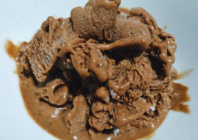 Wajib coba! Resep termudah buat Ice cream Coklat  sesuai selera