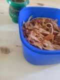 Fideos con tuco, carne picada y fideos cinta