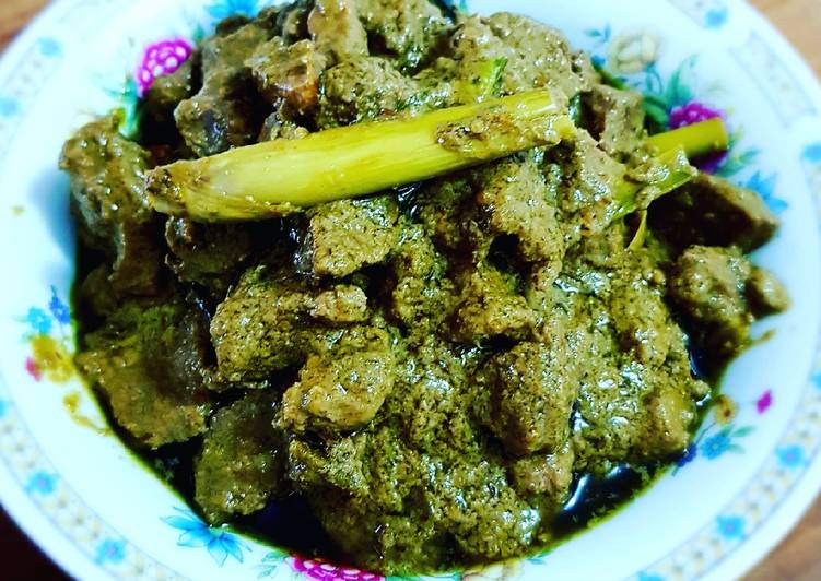 The BEST of Green Curry Lamb