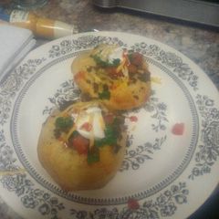 A picture of Biscuit taco cups.