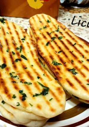 O poză a rețetei Pâinici naan.