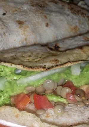 Una foto de Tacos fríos (veganos)