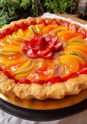 Una foto de Tarta de frutas 🍓🥝🥭