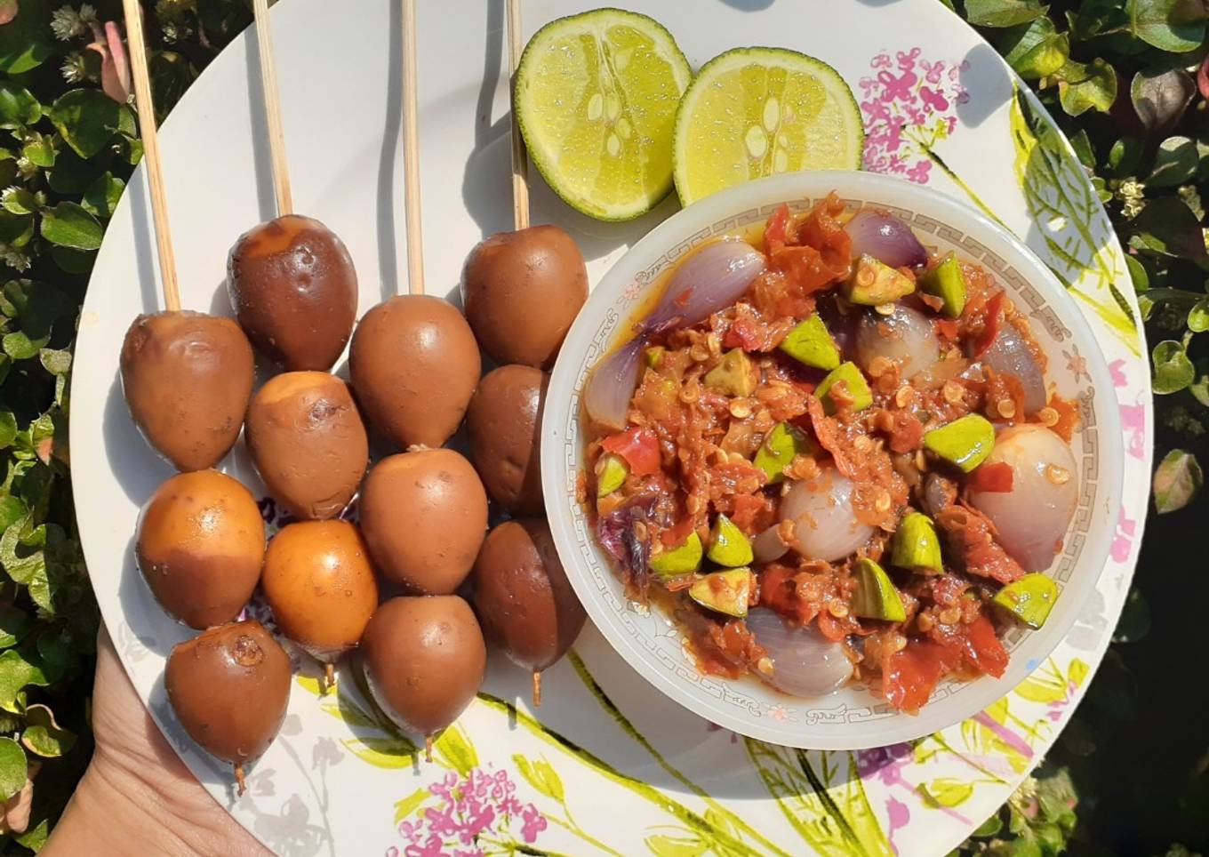 Sate telur puyuh bacem