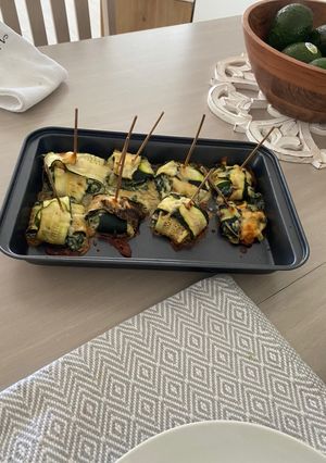 Una foto de Envueltos de zapallito italiano (calabacín)