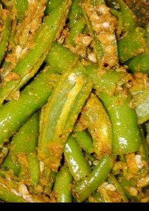 राई की मिर्च(rai ki mirch recipe in hindi) रेसिपी मुख्य फोटो