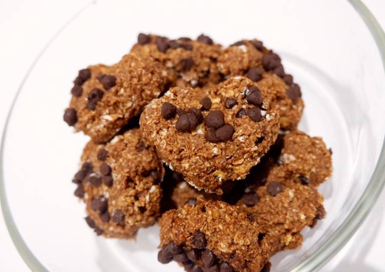 Langkah Mudah untuk Menyiapkan Oat Cookies Chocochips Anti Gagal