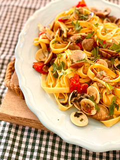 Una foto de Tagliatelle alle vongole