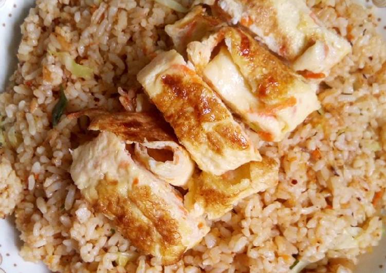 Resep Nasi Goreng + telur gulung yang mudah