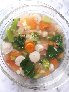Foto resep Sup Sayur Baso Sosis
