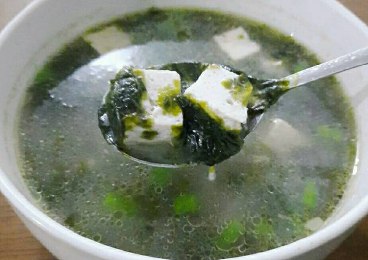 Bagaimana Membuat Miso Soup, Lezat Sekali