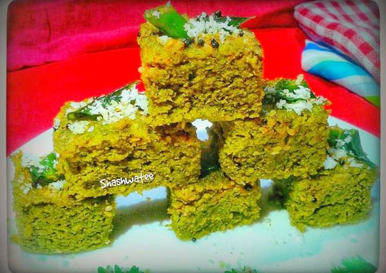 Simple Way to Cook Perfect Spinach oats dhokla
