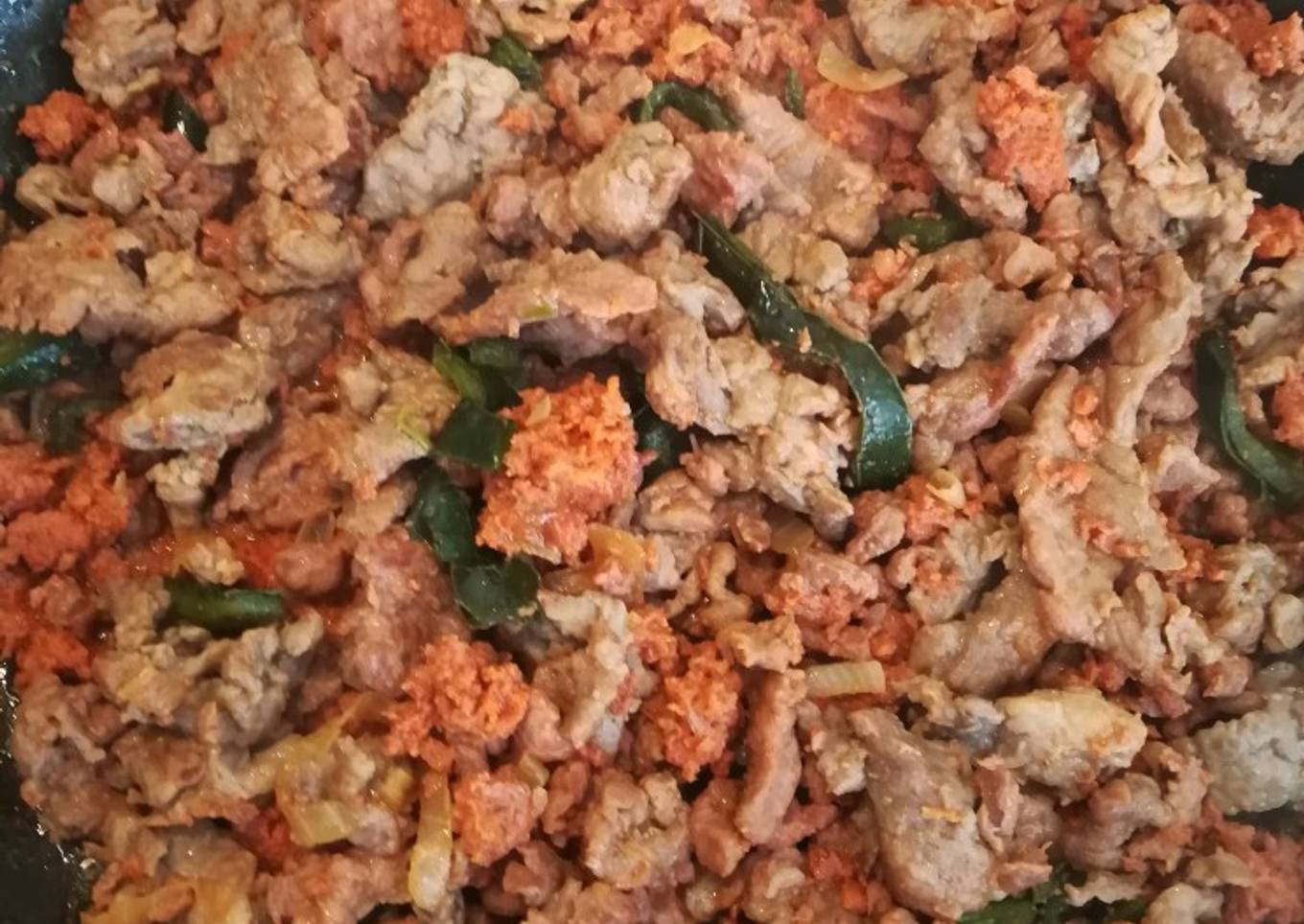 Carne con chorizo