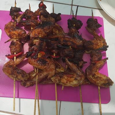 Brochetas de alitas de pollo...??????? Receta de Yudelka Duarte-  Cookpad