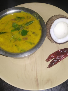 தேங்காய் பால் ரசம்/ Coconut milk Rasam (Thenkai paal rasam recipe in tamil) செய்முறை முக்கிய புகைப்படம்