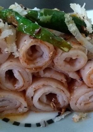 A picture of Fariyali Khandvi.