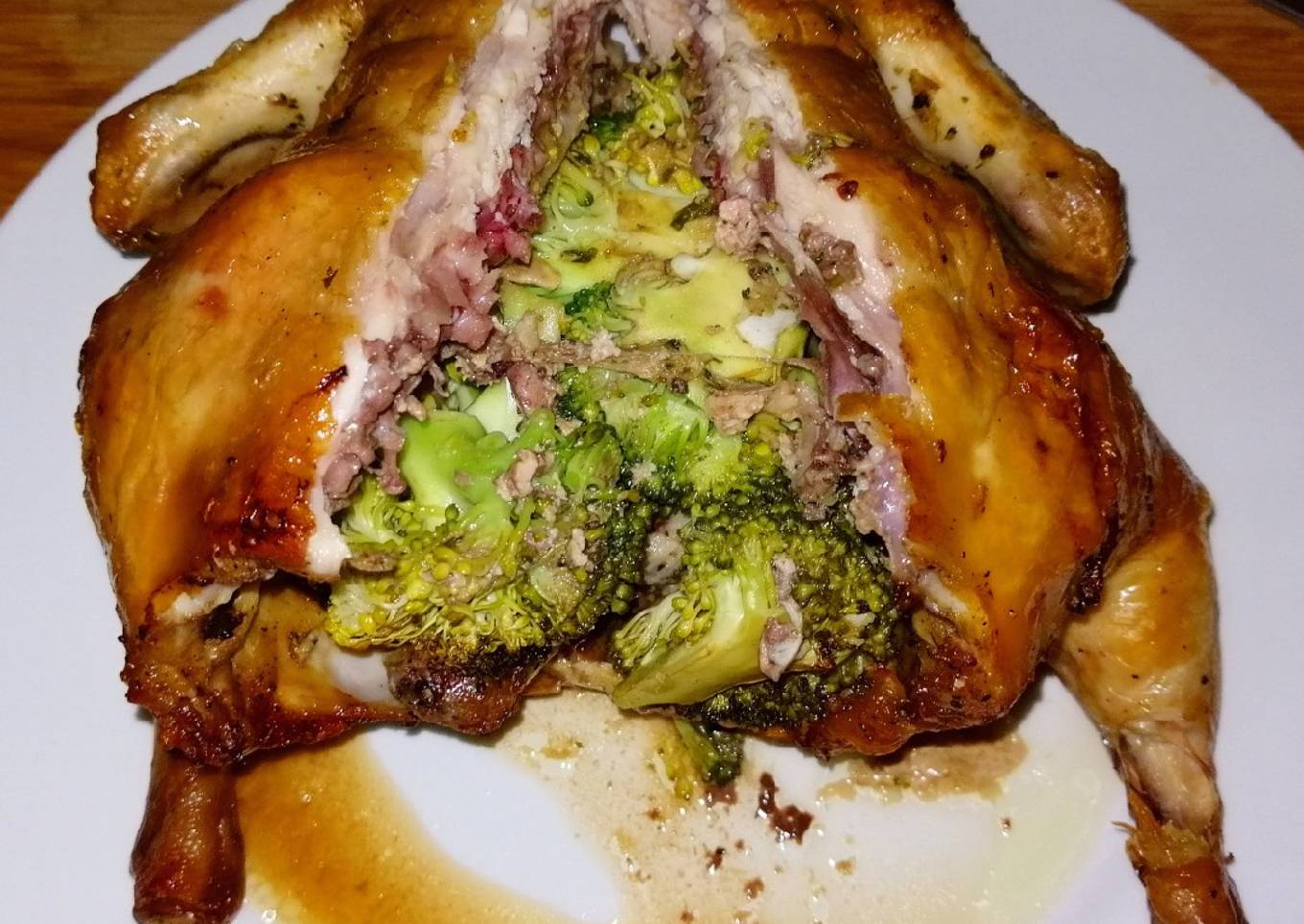 Pollo Relleno de Brócoli