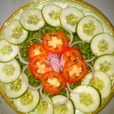 images of easy salad decoration