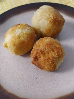 Una foto de Bolitas de patata rellenas de queso