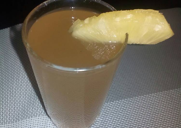 Simple Way to Prepare Super Quick Homemade Pineapple skin juice