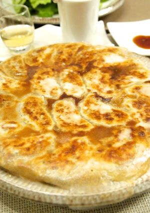 A picture of Juicy Chive and Meat Gyoza with Mixed Ground Meat.