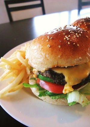 A picture of Delicious! Butcher's Hamburger Patty.