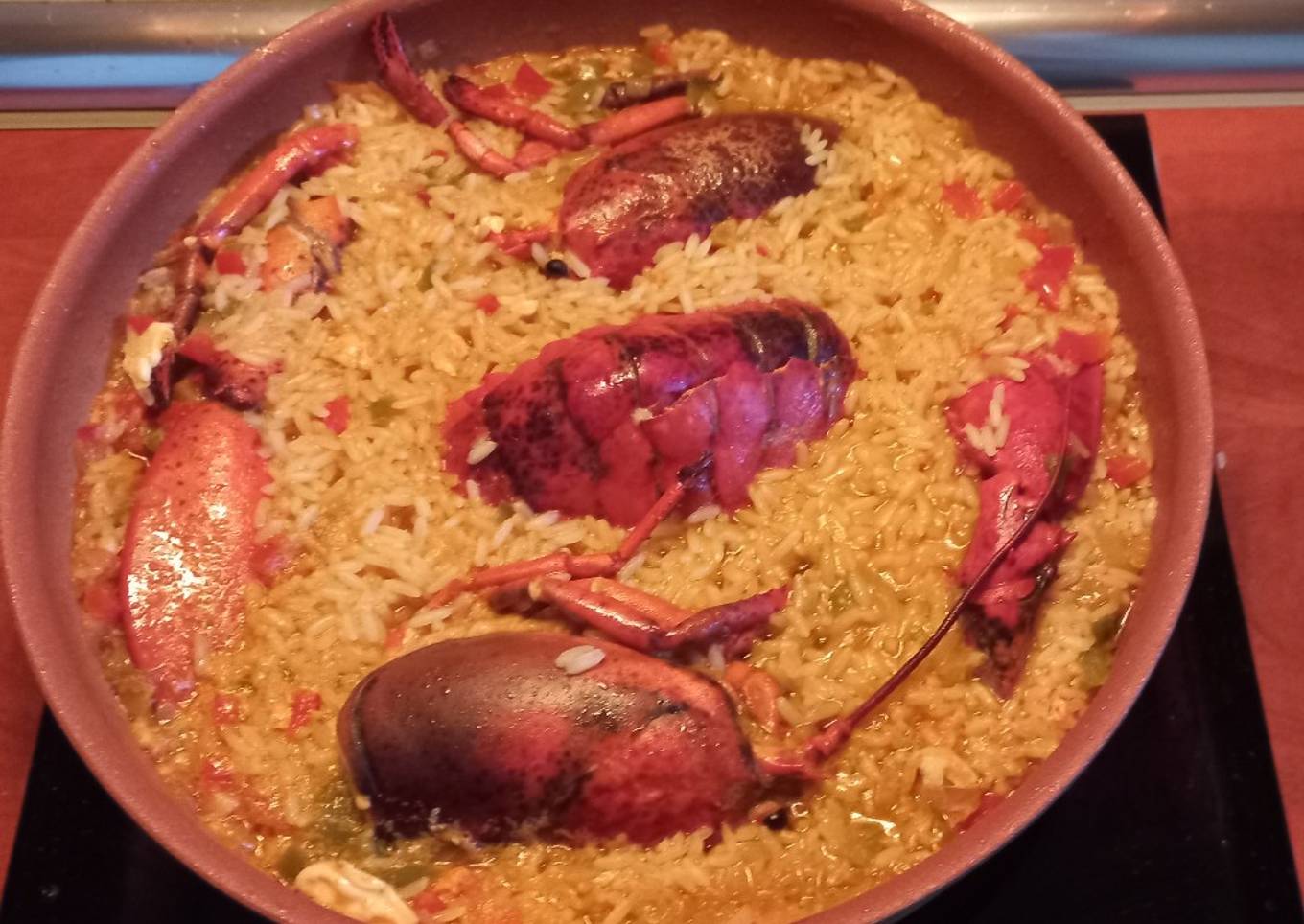 Arroz con Bogavante en olla de barro para inducción