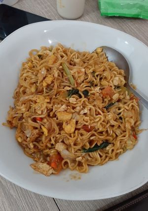 Foto resep Indomie Goreng Nyemek
