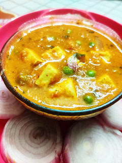 मटर पनीर (Matar paneer recipe in Hindi) रेसिपी मुख्य फोटो