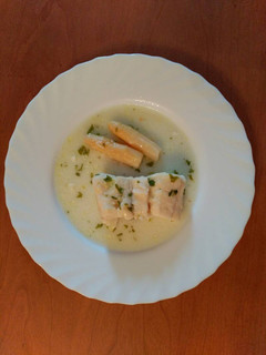 Una foto de Merluza en salsa verde