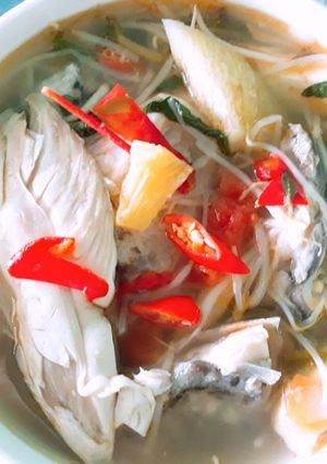 Hình của món Canh chua đầu cá hồi.